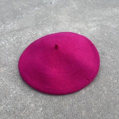 True vintage 1960s pink magenta camel hair beret.