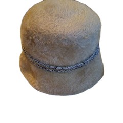 Vintage Mystere Womens Art Deco Cloche Hat Beige 6in Head Size Imported Fur