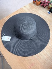 Women’s Shade & Shore Black Floppy Sun Hat NWT Wide Brim Paper/Polyester