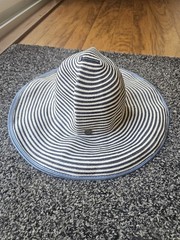 D&Y Women’s 2 Tone Striped Sun Hat Wide Floppy Brim One Size Summer Beach Garden