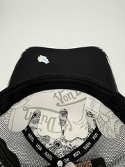 Von Dutch Black & White Pinstripe Railroad Mesh Trucker Hat Logo Patch OS NWT