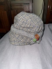 Women’s Wool Tweed Herringbone Newsboy Cap, One Size, Gray Button Accent