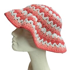 Stylish Crochet Sun Hat in Coral and White