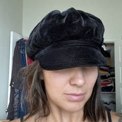 Scala Pronto Women’s Black Velvet Newsboy Cap, Rhinestone Accent, One Size Y2K