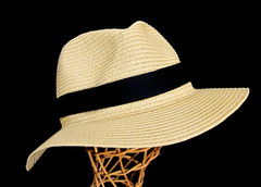 Madewell Packable Braided Straw Hat Ladies M/L Tan with Black Ribbon 7 1/2″ Dia