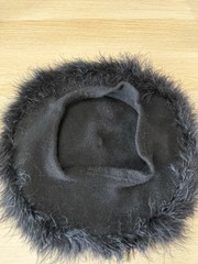 Women’s Black Faux Fur Beret Hat One Size Solid Fur Trim Casual Fall Winter