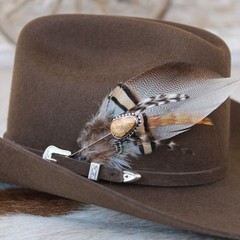 Feather Hat Accent – Lauren
