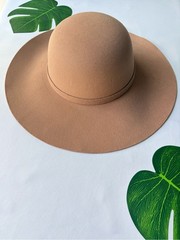 🌻Summer Woman Tan Wool Felt Sun Hat 🌻