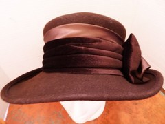 August Sarasota Chocolate Brown Wool Hat Satin Bow Behind the Velvet Cloche OS