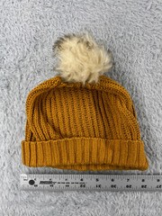 Newton Buying Corp Beanie Toque Womens Large Yellow Knit Cotton Polyester Pom