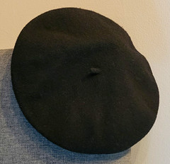 Vintage Genuine Basque Beret Black 100% Wool Made in France WPL 10888