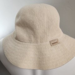 Kangol Bucket Hat Cream Cotton Knit Made in Great Britain Casual Regular Unisex